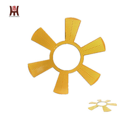 Aquecedor flexível para superfícies contornadas que proporciona uma distribuição de calor adaptada